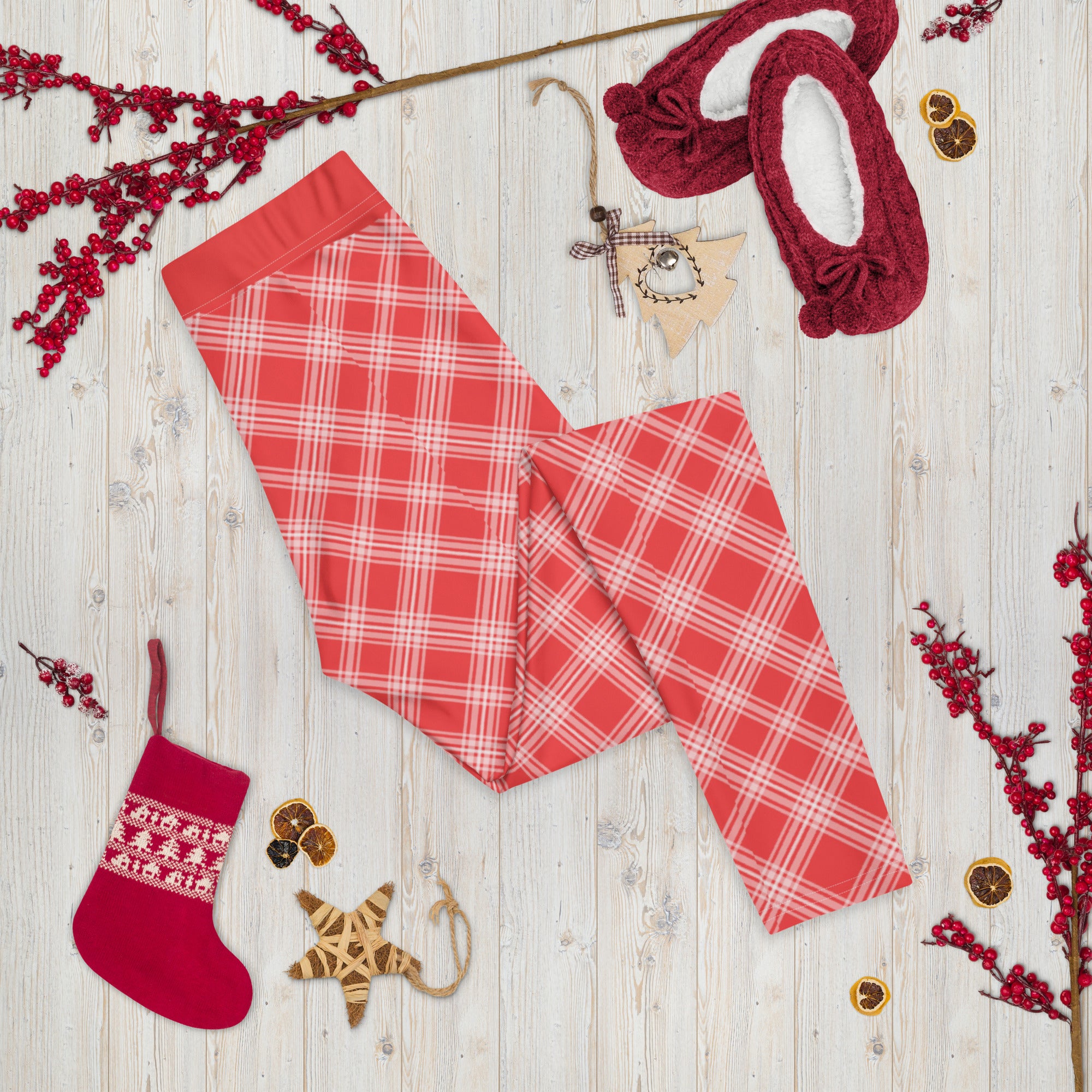 red-plaid-christmas-leggings